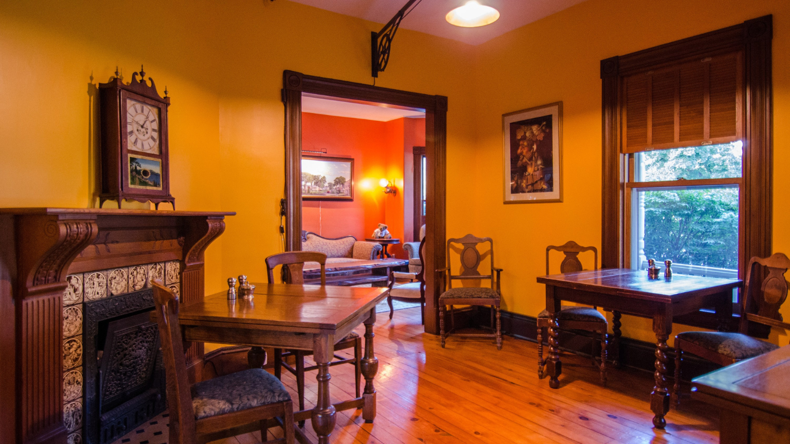 Breakfast table setting at Heart of the Village Inn bed and breakfast in Shelburne, Vermont