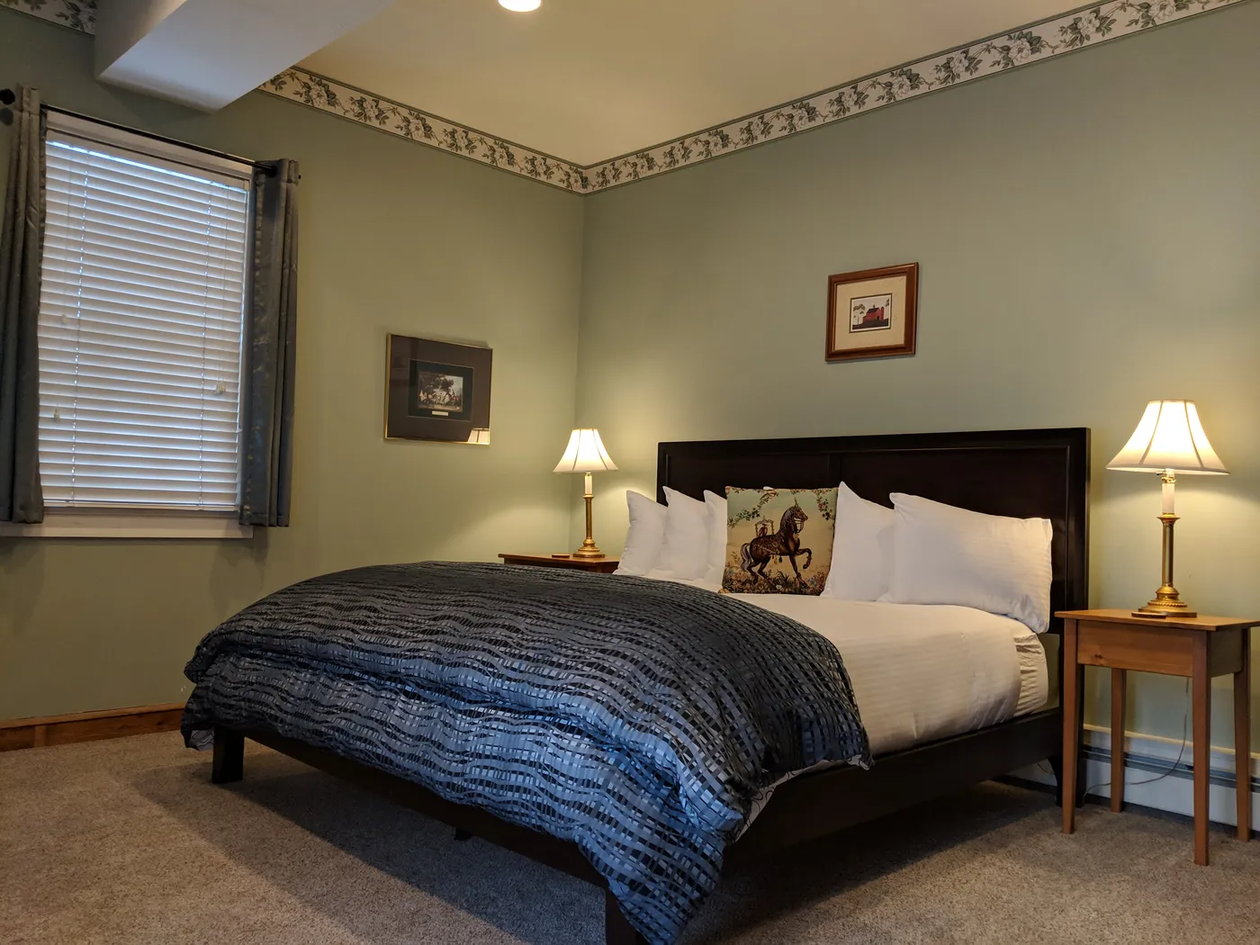 Barstow Suite at Heart of the Village Inn in Shelburne, Vermont — gallery image 3