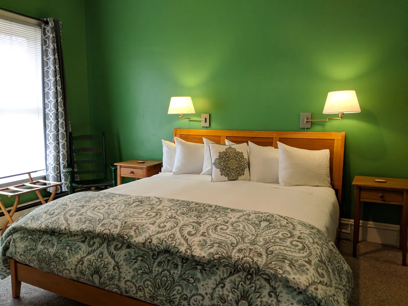 Shelburne Room at Heart of the Village Inn in Shelburne, Vermont — gallery image 2